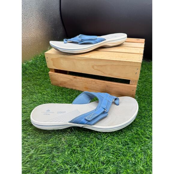 Cloudsteppers by Clarks- Blue/Grey Sandals- Size 9W - Picture 1 of 10